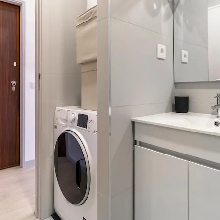 Apartment Delightful Bombarda By Unique Hosts *